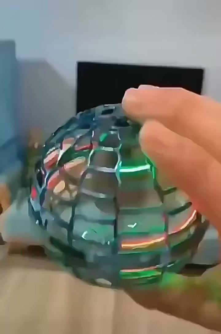 JUGUETE SPINNER BOLA VOLADORA